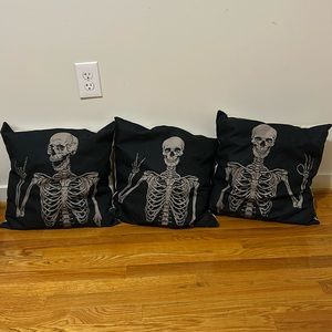 Halloween throw pillows